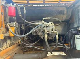 Buy Kato Used Excavator / 2 Buy Kato Used Excavator / 2