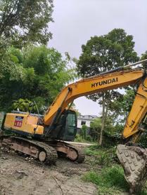 Buy Hyundai R215-7 Used Excavator / 4 Buy Hyundai R215-7 Used Excavator / 4