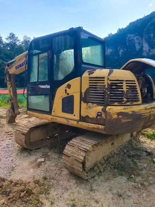 Buy Komatsu PC70-8 Used Excavator / 1