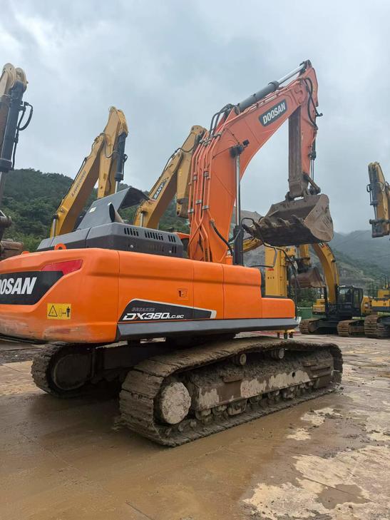 Buy Doosan DX380 Used Excavator / 1