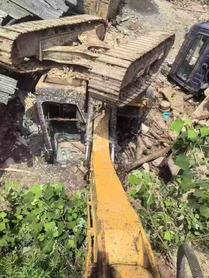 Buy Sany SY135 Used Excavator / 5 Buy Sany SY135 Used Excavator / 5
