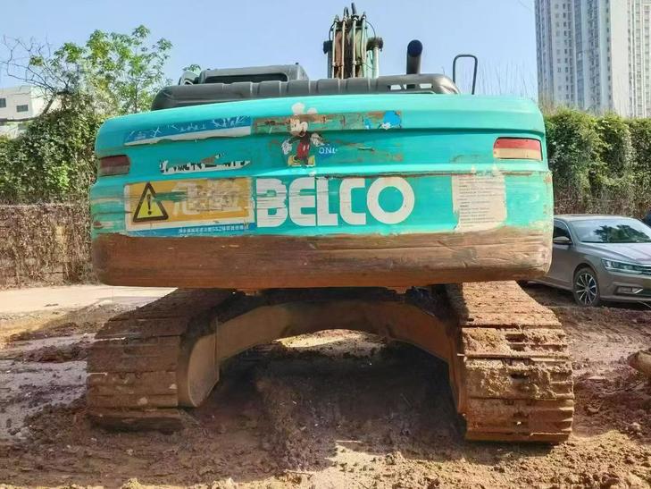 Buy Kobelco SK210 Used Excavator / 1