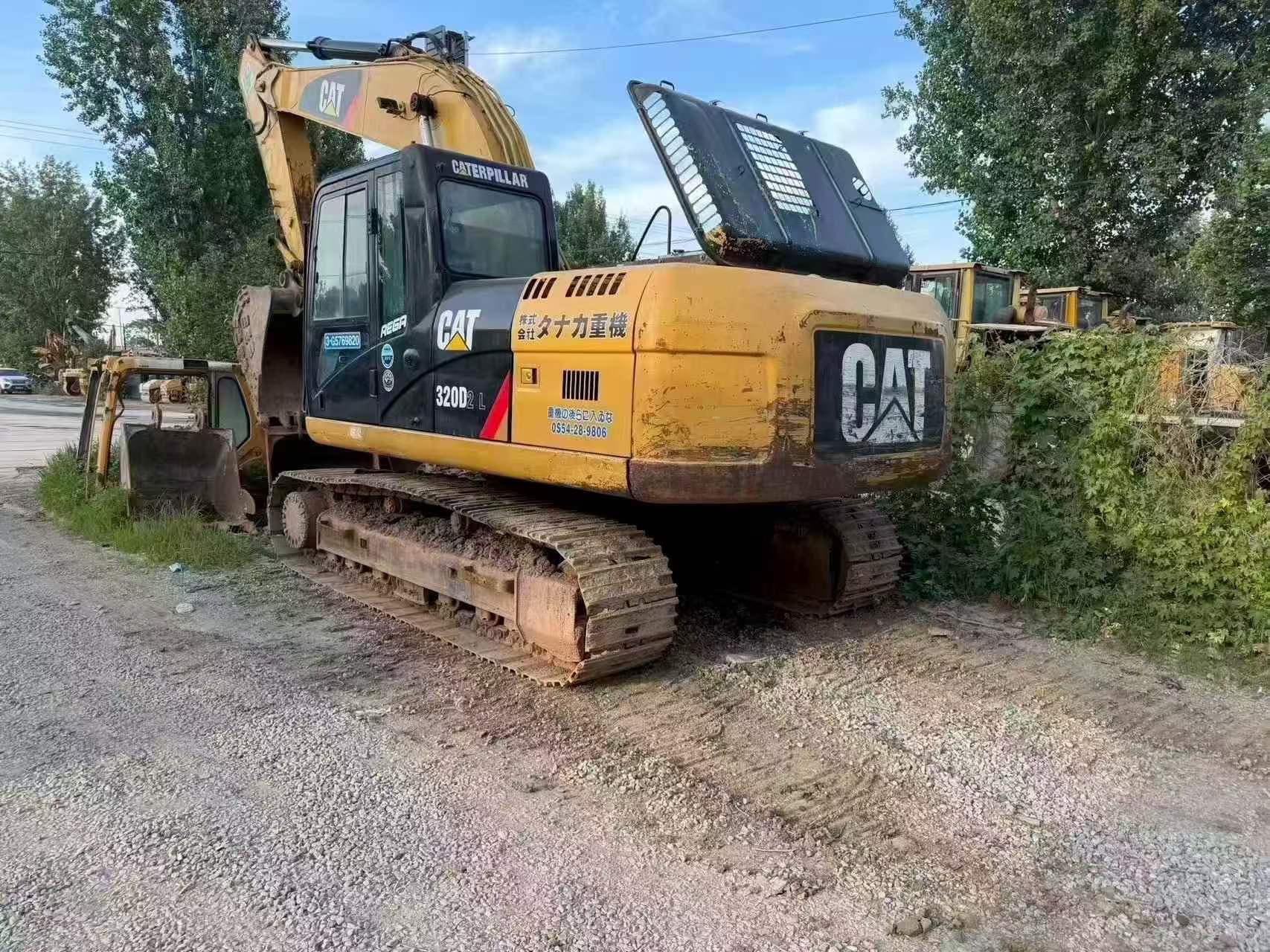Buy Caterpillar 320A Used Excavator / 1