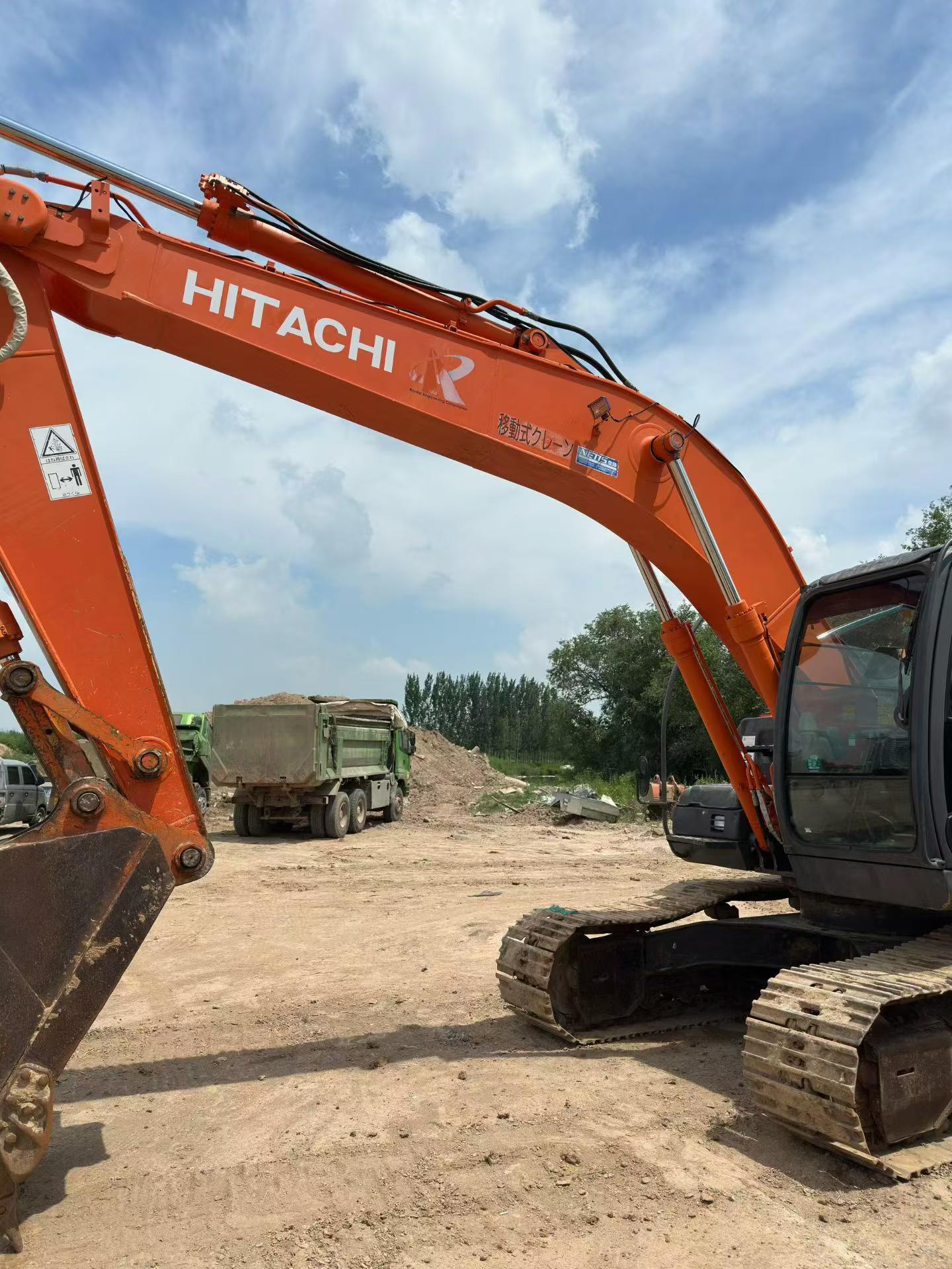 Buy Hitachi EX200 Used Excavator / 2 Buy Hitachi EX200 Used Excavator / 2