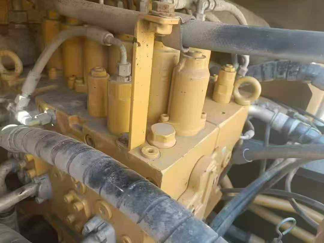 Buy Sany SY245H Used Excavator / 5 Buy Sany SY245H Used Excavator / 5