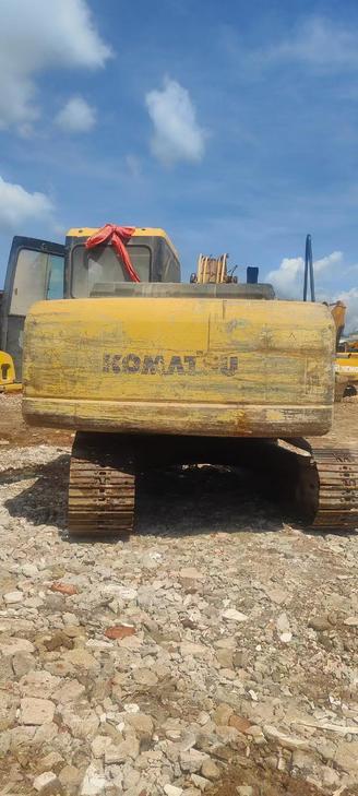 Buy Komatsu PC130-7 Used Excavator / 1
