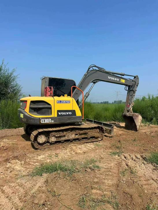 Buy Volvo EC80D Used Excavator / 1