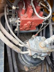 Buy Hyundai R350LVS Used Excavator / 6 Buy Hyundai R350LVS Used Excavator / 6