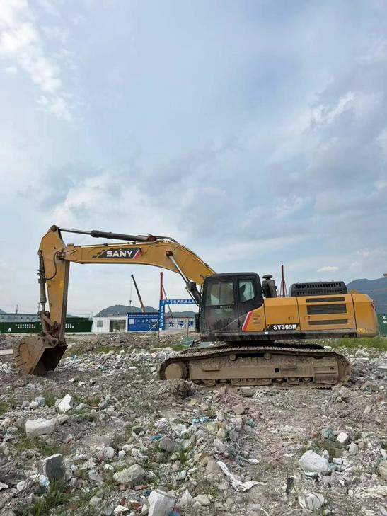 Buy Sany Used Excavator / 1
