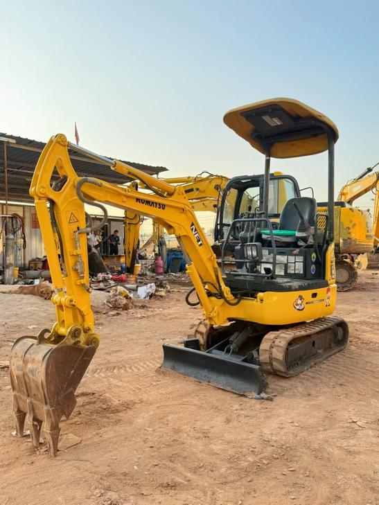 Buy Komatsu PC18MR-2 Used Excavator / 1