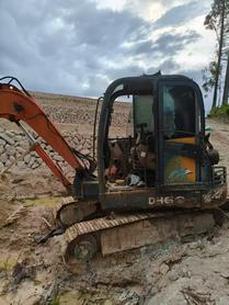 Buy Doosan DH60 Used Excavator / 2 Buy Doosan DH60 Used Excavator / 2