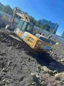 Buy XCMG XE200 Used Excavator / 3 Buy XCMG XE200 Used Excavator / 3