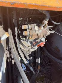Buy Hitachi ZX200-6 Used Excavator / 5 Buy Hitachi ZX200-6 Used Excavator / 5