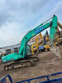 Buy Kobelco SK200-2 Used Excavator / 2 Buy Kobelco SK200-2 Used Excavator / 2