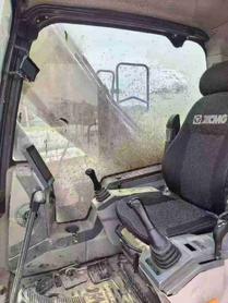 Buy XCMG XE215 Used Excavator / 8 Buy XCMG XE215 Used Excavator / 8