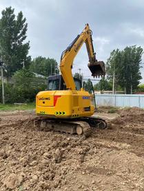 Buy LiuGong VL80A Used Loader / 2 Buy LiuGong VL80A Used Loader / 2