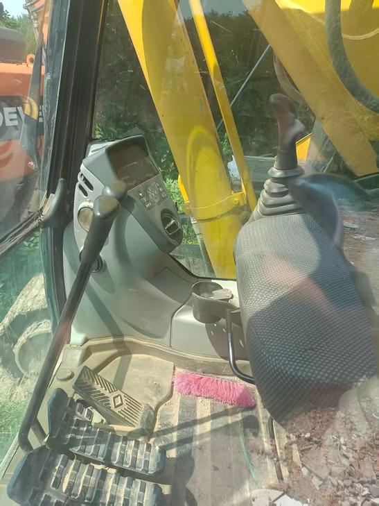 Buy Sumitomo SH210-5 Used Excavator / 1