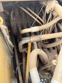 Buy Caterpillar 320D Used Excavator / 3 Buy Caterpillar 320D Used Excavator / 3