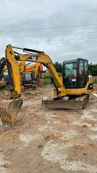 Buy Caterpillar 305.5 Used Excavator / 1