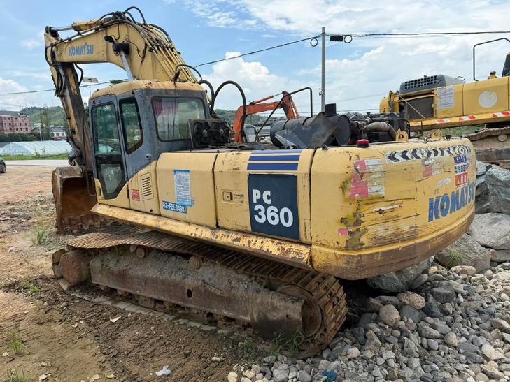 Buy Komatsu PC360-7 Used Excavator / 1