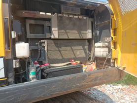 Buy Sumitomo SH210-5 Used Excavator / 2 Buy Sumitomo SH210-5 Used Excavator / 2