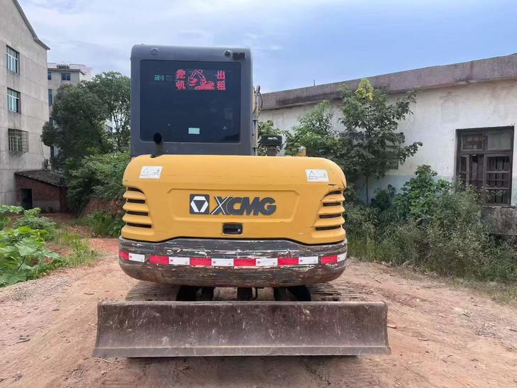 Buy XCMG LW60G Used Excavator / 1