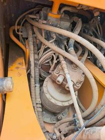 Buy Kato HD820 Used Excavator / 2 Buy Kato HD820 Used Excavator / 2