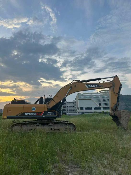 Buy Sany Used Excavator / 1