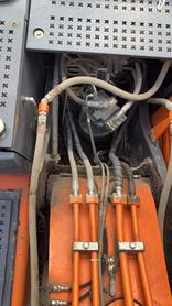 Buy Doosan DH220 Used Excavator / 2 Buy Doosan DH220 Used Excavator / 2