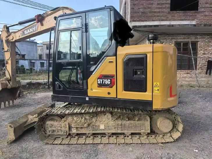 Buy Sany Used Excavator / 1