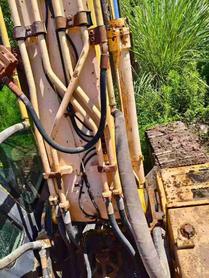 Buy Hyundai R225-7 Used Excavator / 3 Buy Hyundai R225-7 Used Excavator / 3