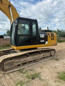 Buy Caterpillar 323 Used Excavator / 5 Buy Caterpillar 323 Used Excavator / 5