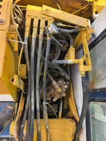 Buy Komatsu PC60-6 Used Excavator / 5 Buy Komatsu PC60-6 Used Excavator / 5