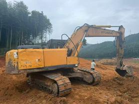 Buy Hyundai R215-7 Used Excavator / 3 Buy Hyundai R215-7 Used Excavator / 3