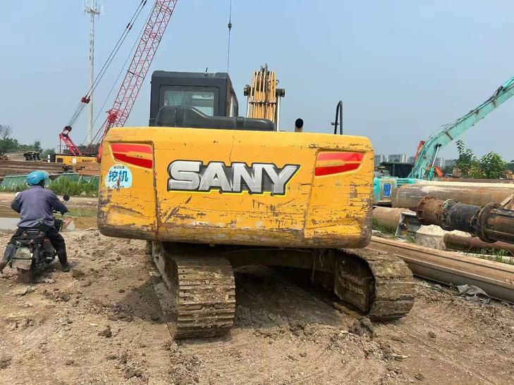 Buy Sany Used Excavator / 1