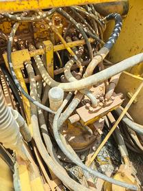 Buy Caterpillar 320V2 Used Excavator / 4 Buy Caterpillar 320V2 Used Excavator / 4