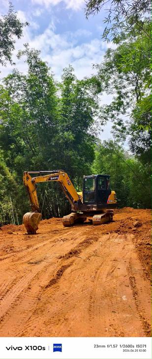 Buy Sany Used Excavator / 1