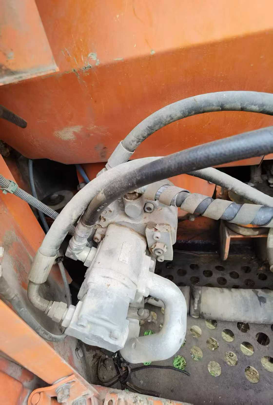 Buy Hitachi EX60-6 Used Excavator / 2 Buy Hitachi EX60-6 Used Excavator / 2
