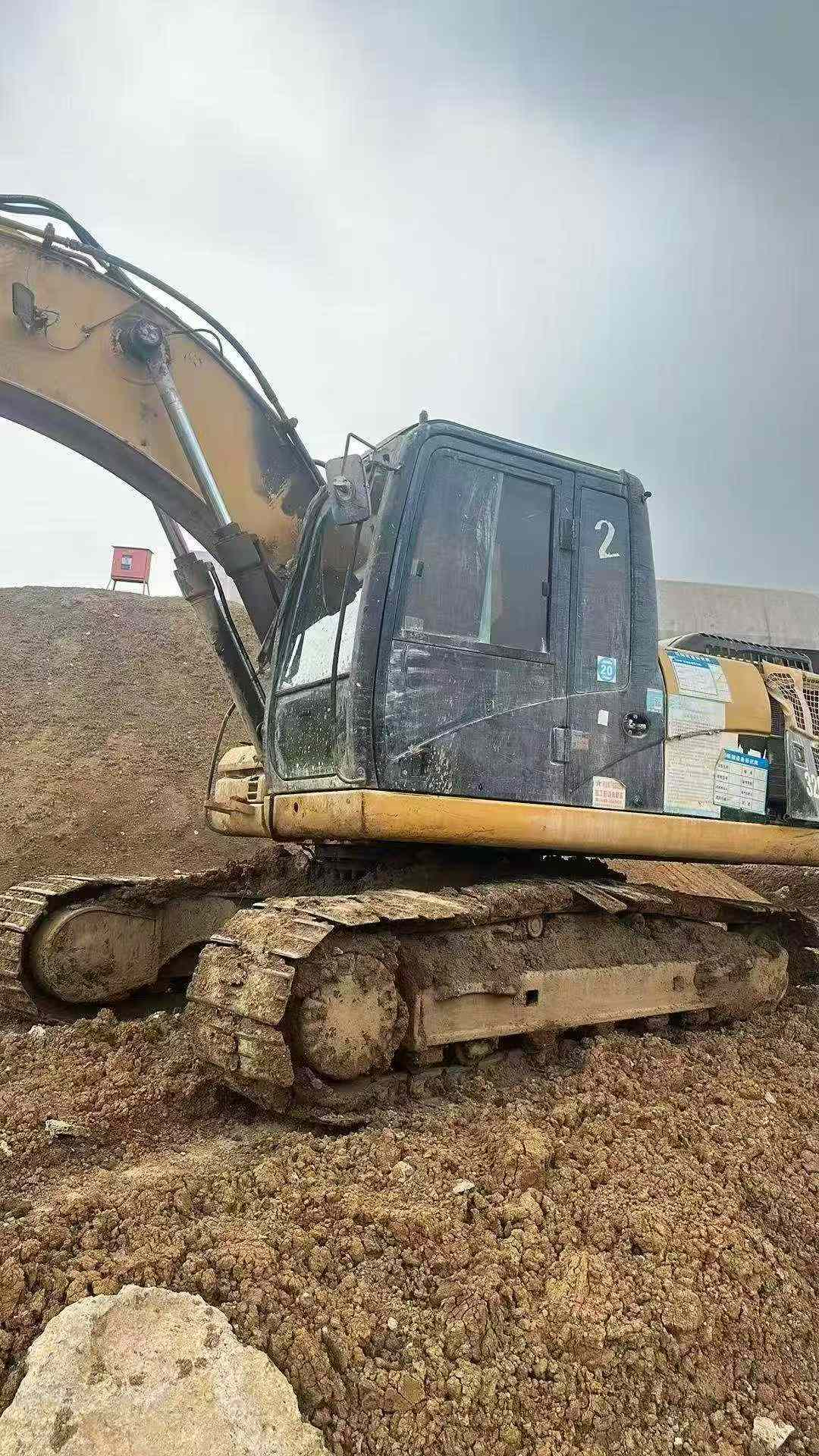 Buy Caterpillar 320D Used Excavator / 1