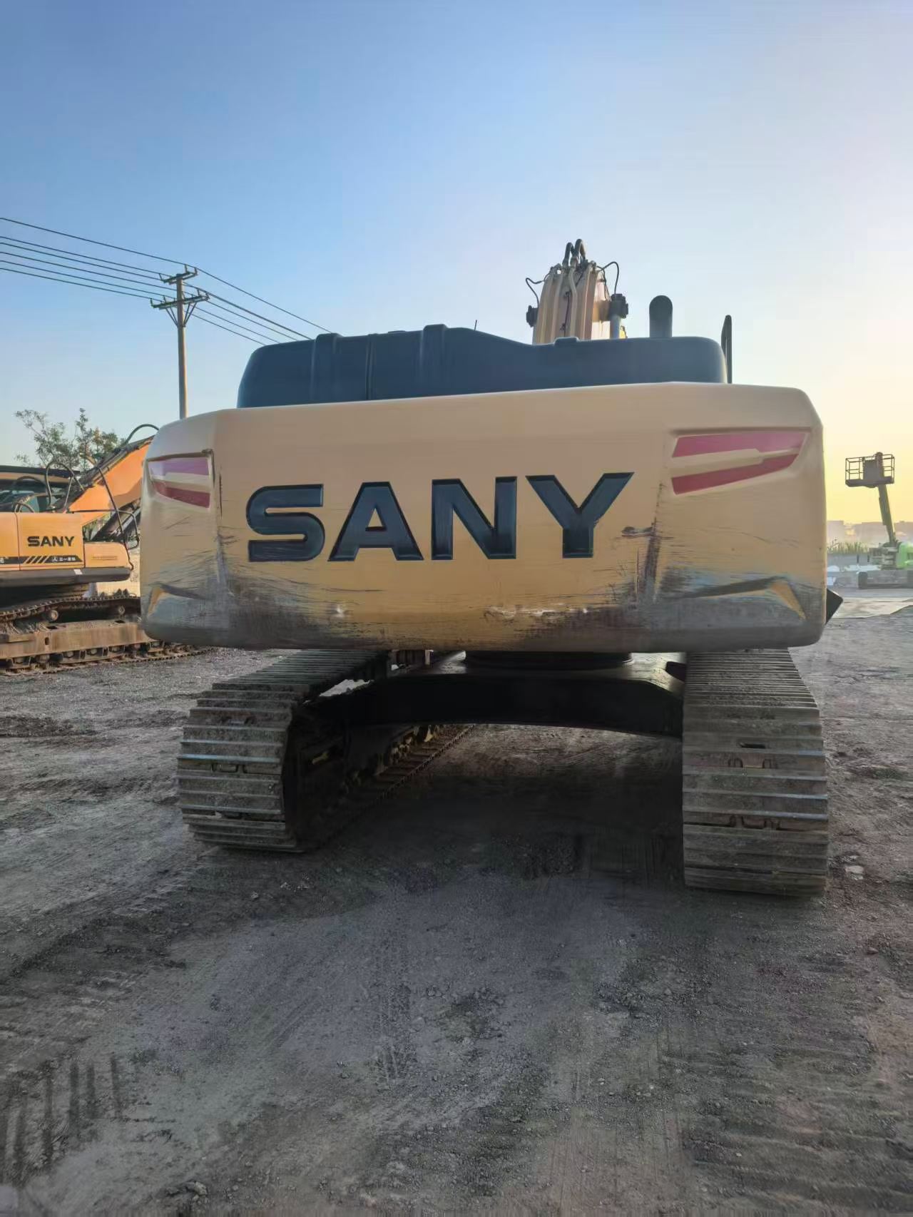 Buy Sany SY305C Used Excavator / 2 Buy Sany SY305C Used Excavator / 2