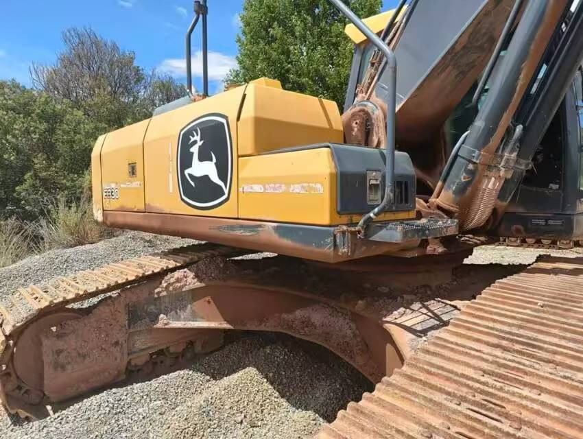 Buy JohnDeere E260LC Used Excavator / 1