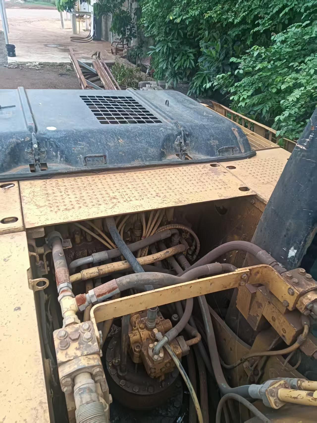 Buy Caterpillar 320D Used Excavator / 5 Buy Caterpillar 320D Used Excavator / 5