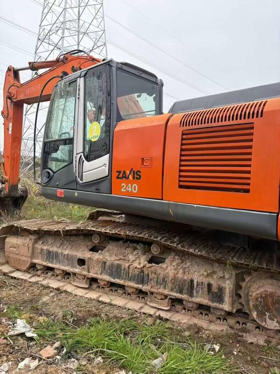 Buy Hitachi EX240-3 Used Excavator / 1