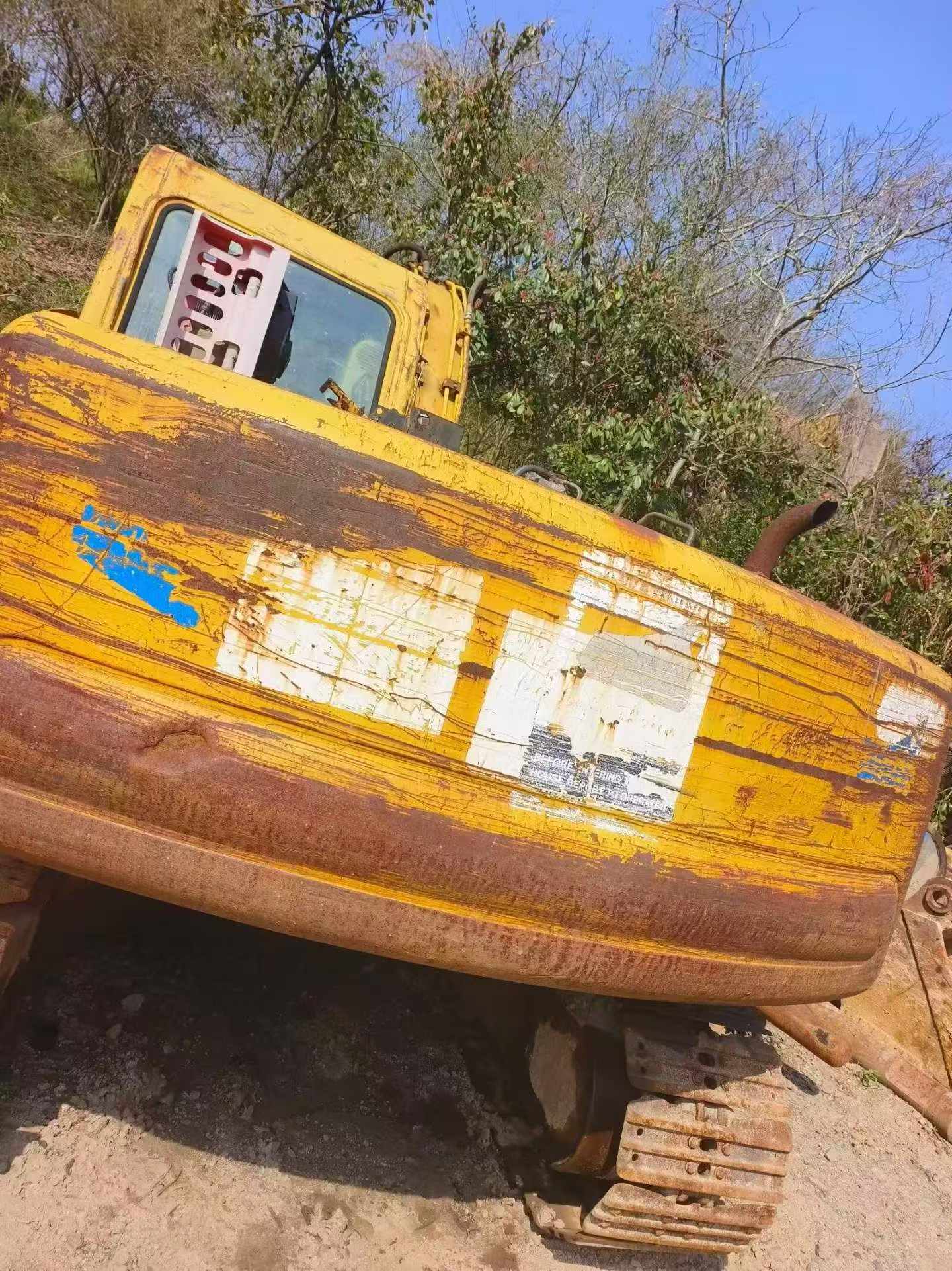 Buy Komatsu PC120-6 Used Excavator / 4 Buy Komatsu PC120-6 Used Excavator / 4