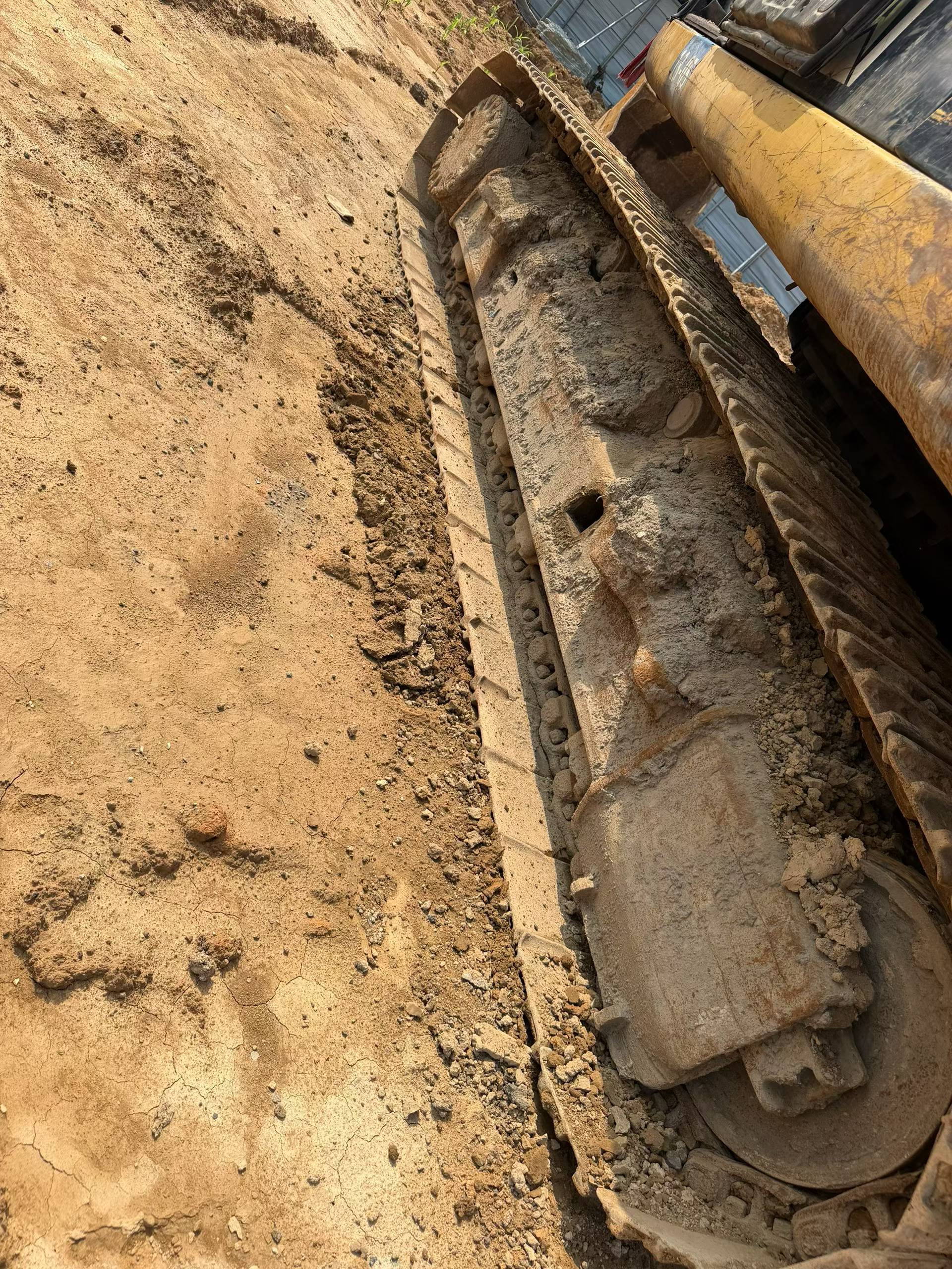 Buy Caterpillar 320A Used Excavator / 4 Buy Caterpillar 320A Used Excavator / 4