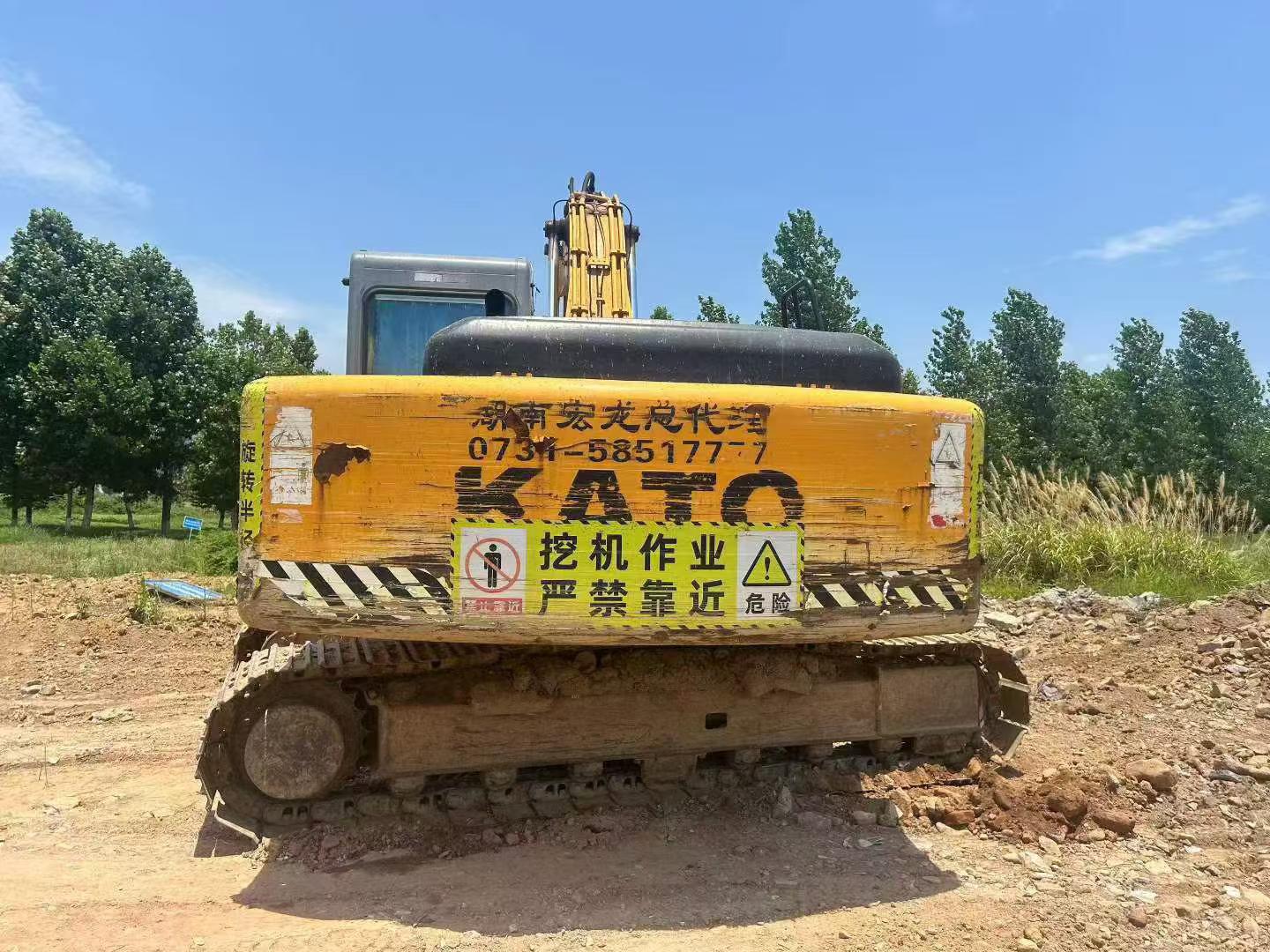 Buy Kato Used Excavator / 3 Buy Kato Used Excavator / 3