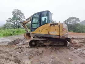 Buy XCMG XE75DA Used Excavator / 3 Buy XCMG XE75DA Used Excavator / 3