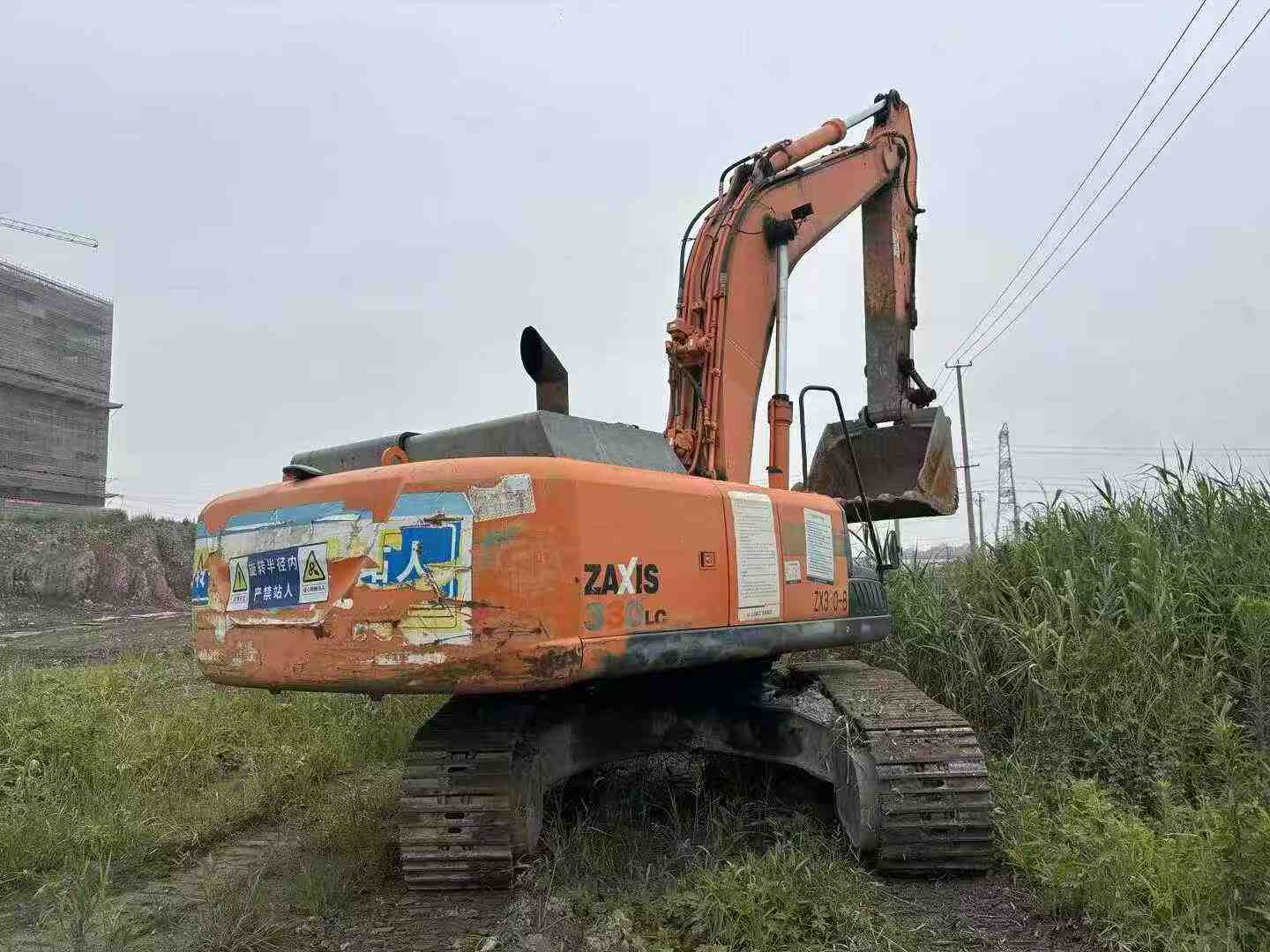 Buy Hitachi ZX330-5B Used Excavator / 2 Buy Hitachi ZX330-5B Used Excavator / 2