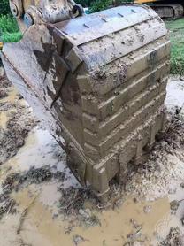 Buy Kato Used Excavator / 9 Buy Kato Used Excavator / 9