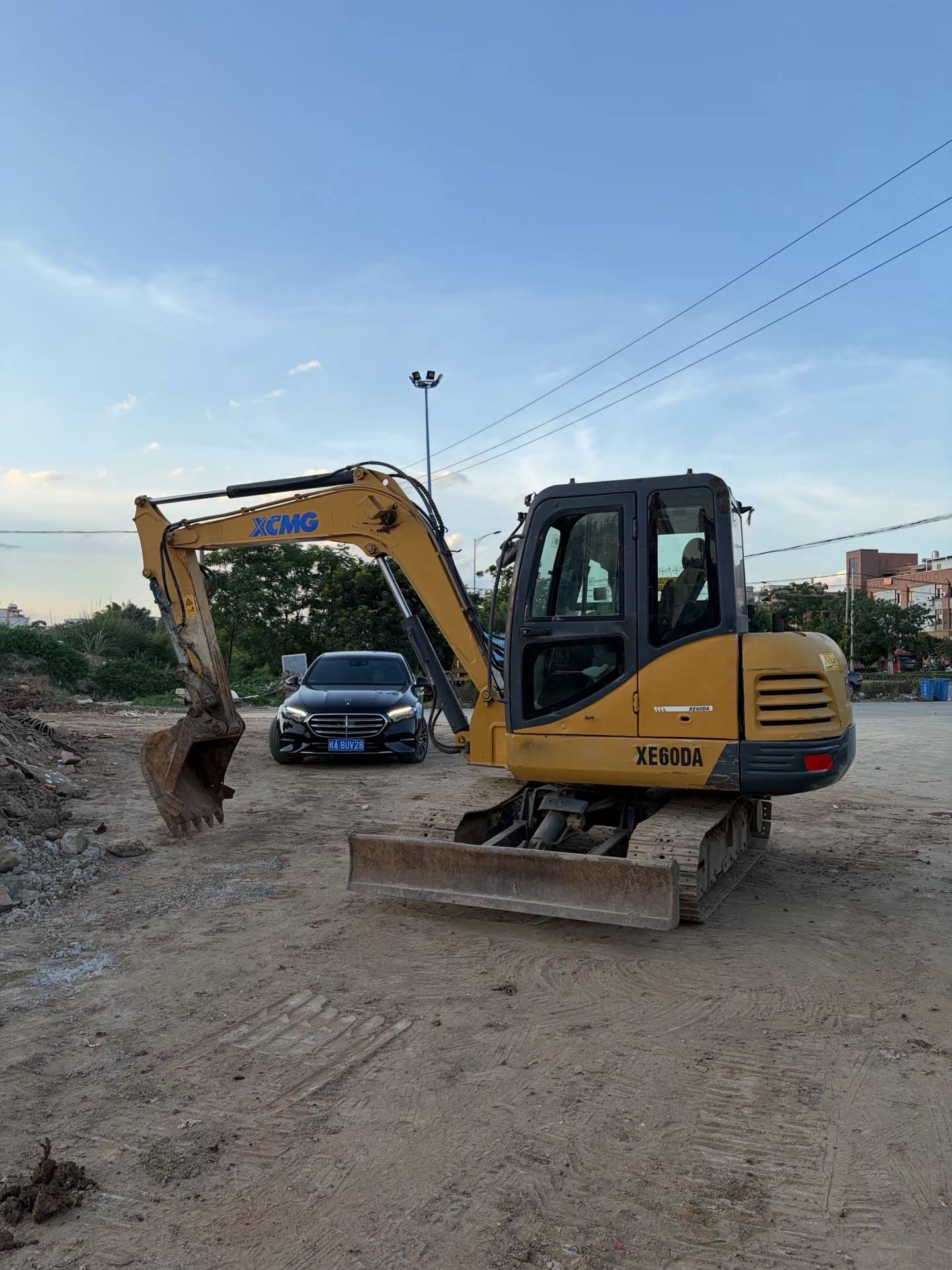 Buy XCMG XE55D Used Excavator / 1